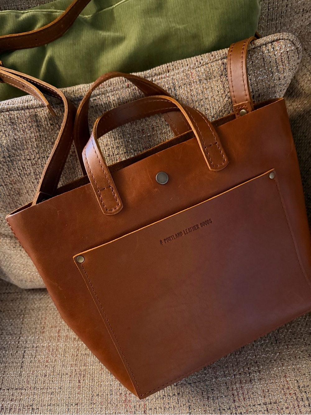 Portland Leather Mini Crossbody Tote – Honey